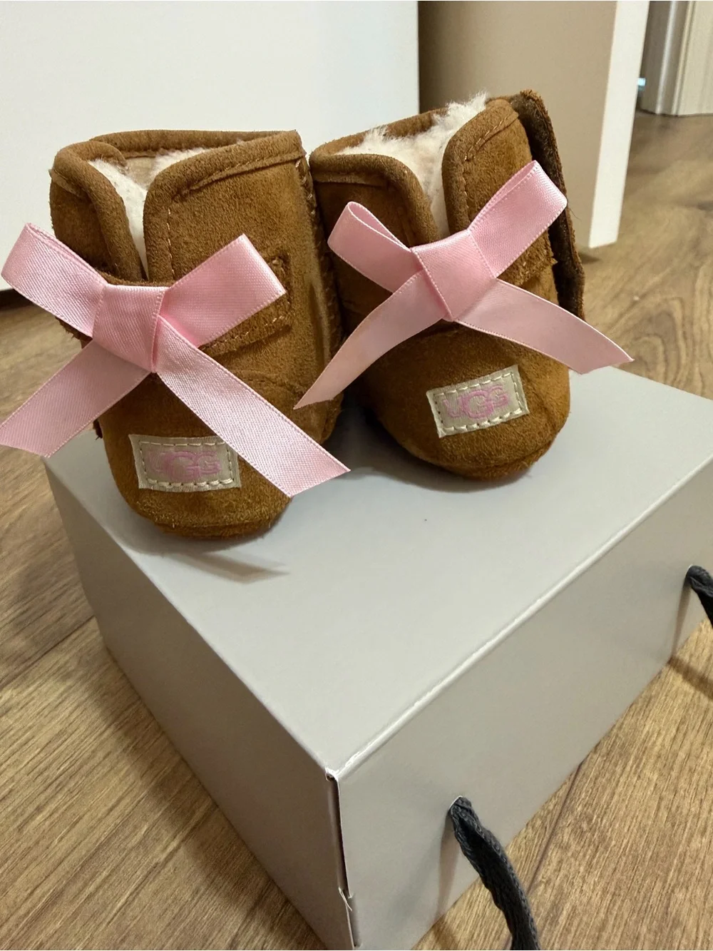 Baby Girls Uggs sz 2